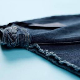 Cigala’s jeans Made in Italy Tarcisio Galavotti - Maria Laura Berlinguer stile italiano abbigliamento donna shop pantalone donna fashion qualità artigianale fatto in italia